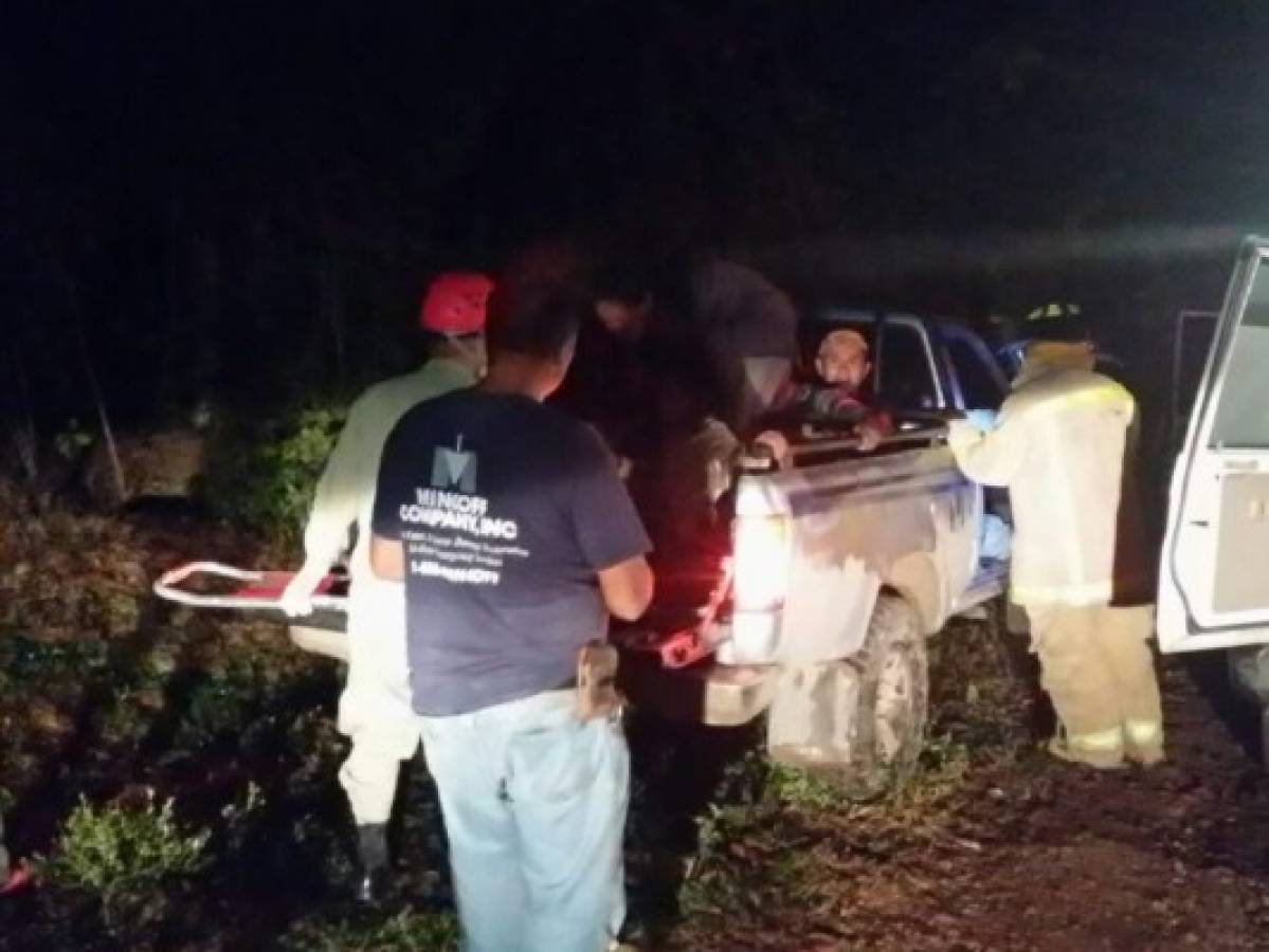 Volcamiento de vehículo deja ocho personas heridas en el occidente de Honduras
