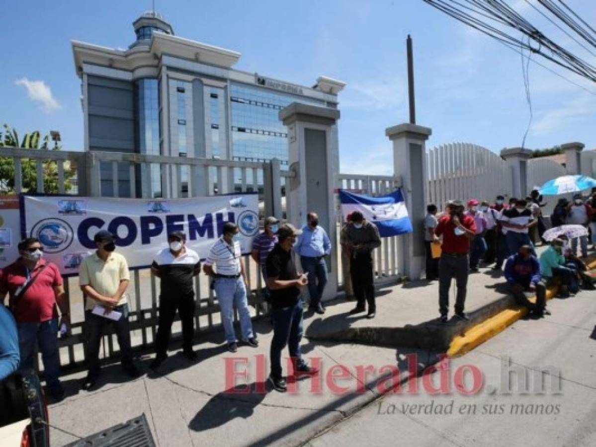 Magisterio sigue con protestas por reformas a ley de pensiones