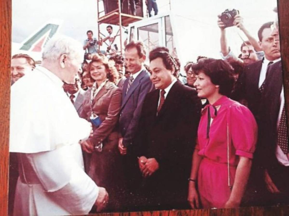Con ocasión de la visita a Tegucigalpa, Honduras, del papa Juan Pablo II en 1983.