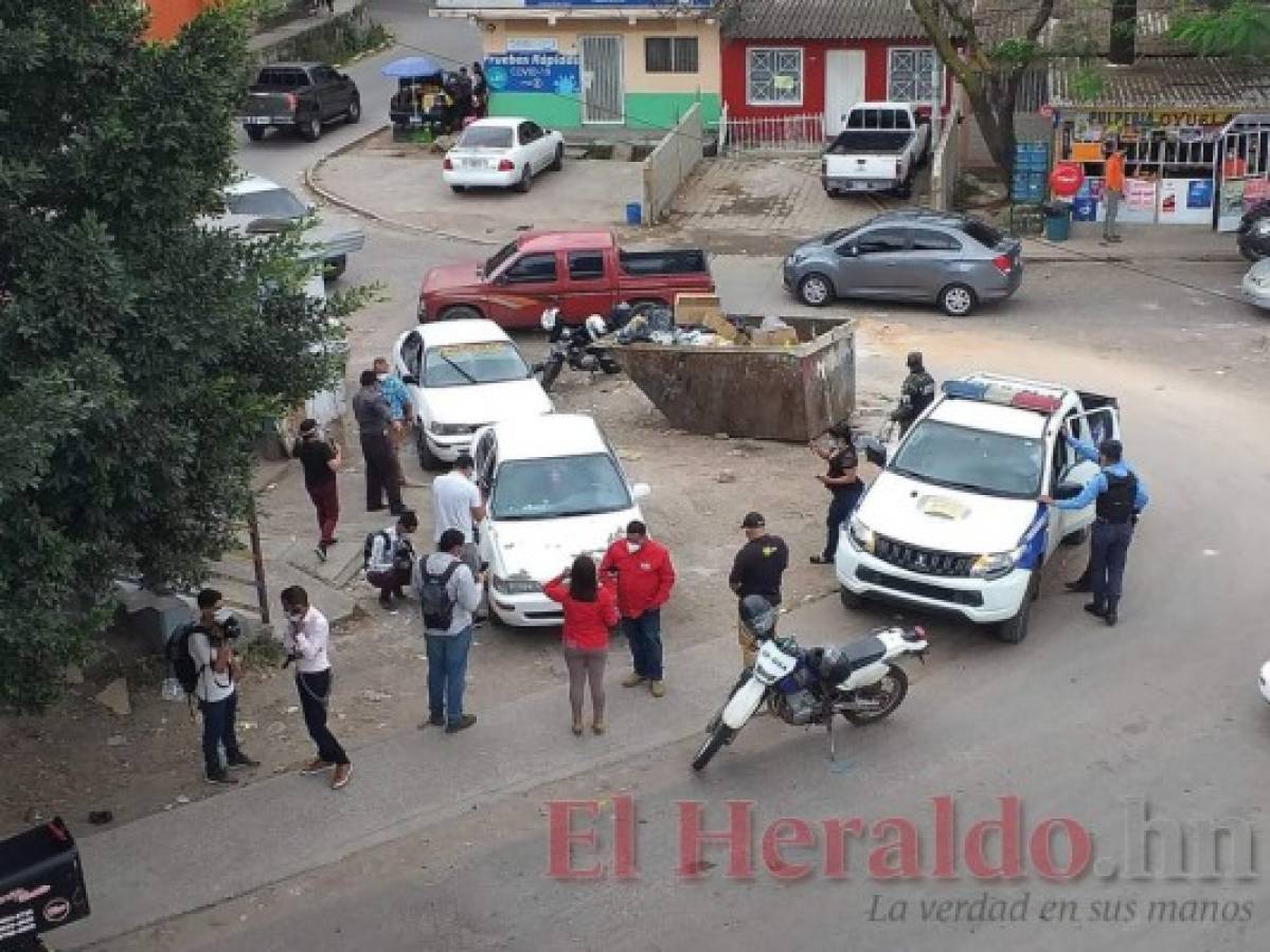 El ataque se produjo en horas del mediodía de este martes en la entrada al sector 9. Foto: Alex Pérez/EL HERALDO.