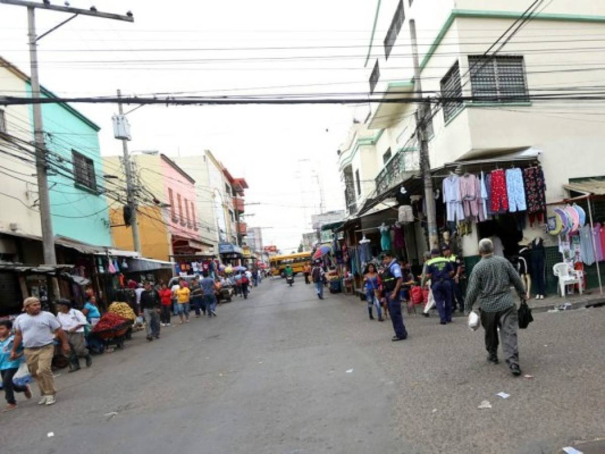 Ejecutan nuevo plan de reordenamiento de vendedores en Comayagüela
