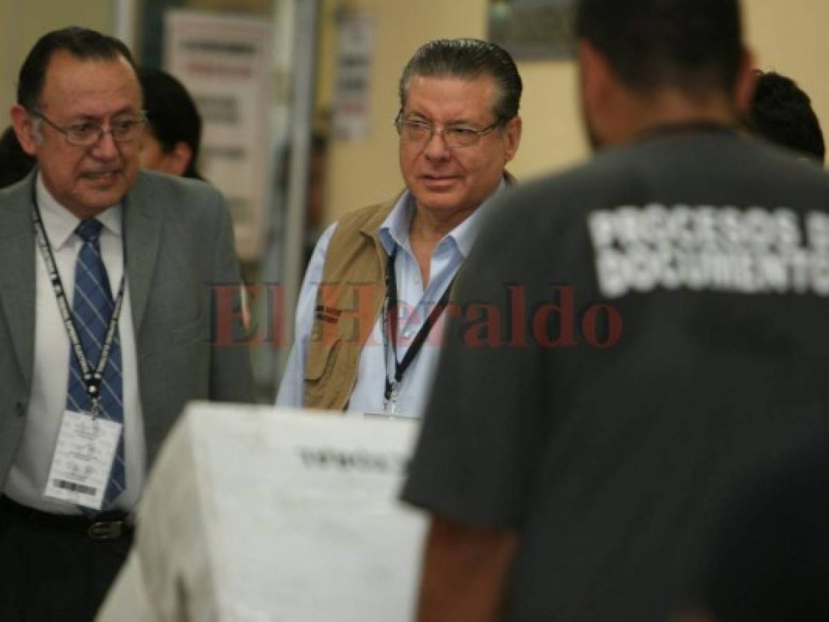 El Tribunal Supremo Electoral de Honduras le abre las puertas a peticiones de la OEA
