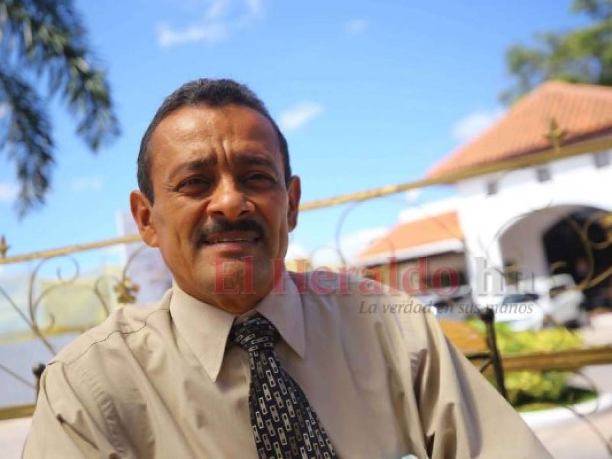 En algún momento de su vida estudiantil, compartió aula de clases con Juan Orlando Hernández, reveló el candidato del Pac. Foto: Johny Magallanes / EL HERALDO.