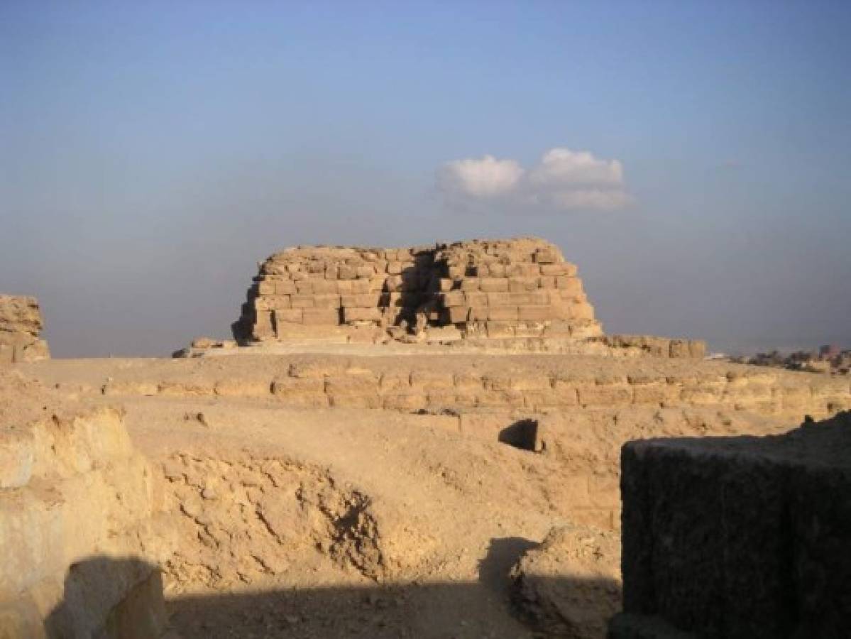 Descubren tumba de reina faraónica