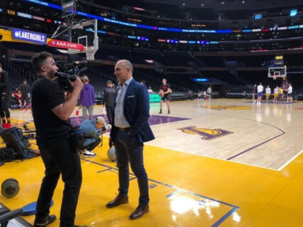 Fabián Coito, seleccionador de Honduras, presenció un partido de la NBA en Estados Unidos