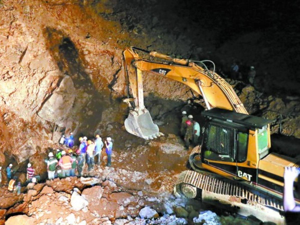 Sin resultados búsqueda de mineros soterrados en Cuculmeca