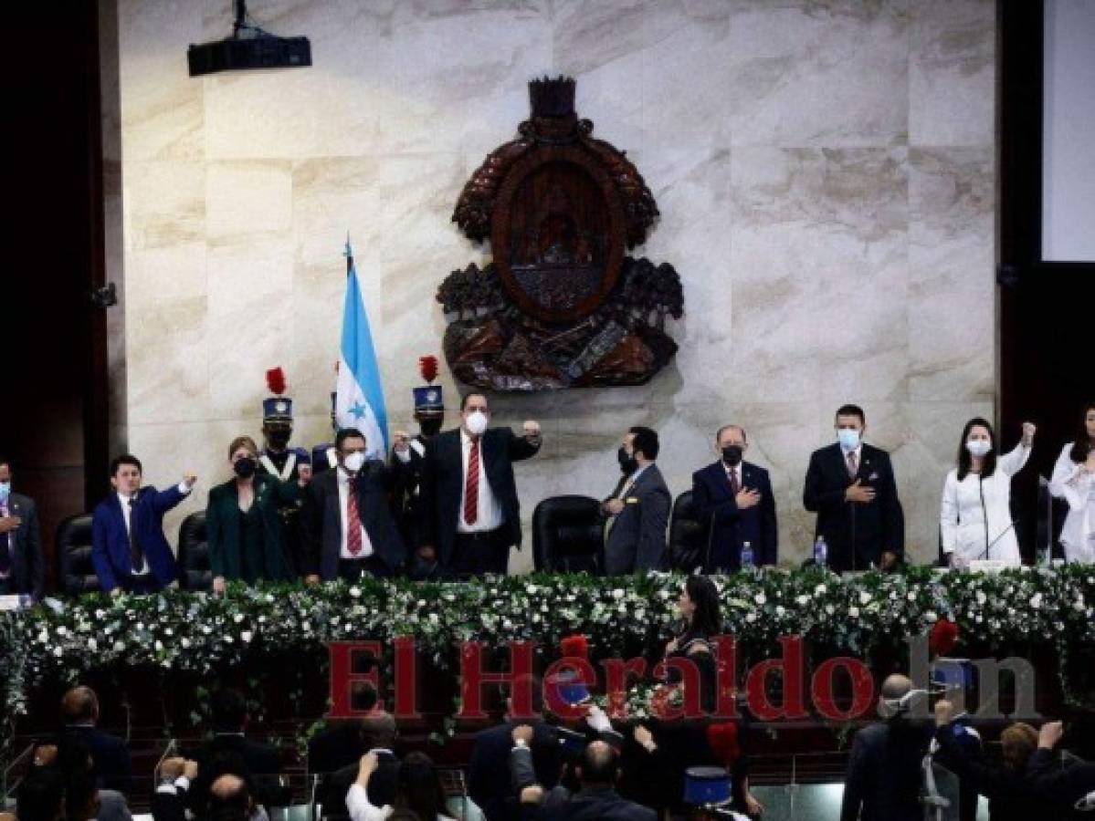 Jorge Cálix capitularía, Luis Redondo sería ratificado o la tercería, la salida a la crisis en el Congreso   