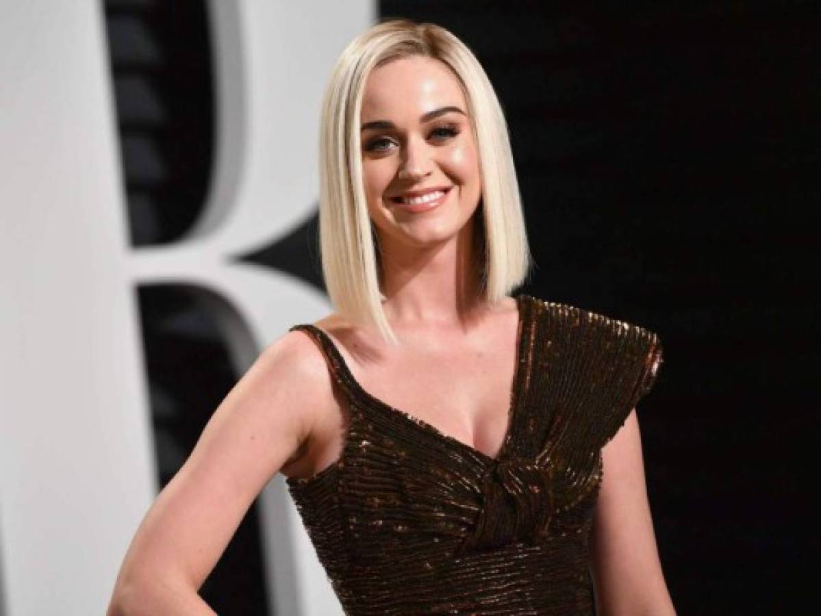 La cantante Katy Perry usa Twitter para aclarar su separación con Orlando Bloom