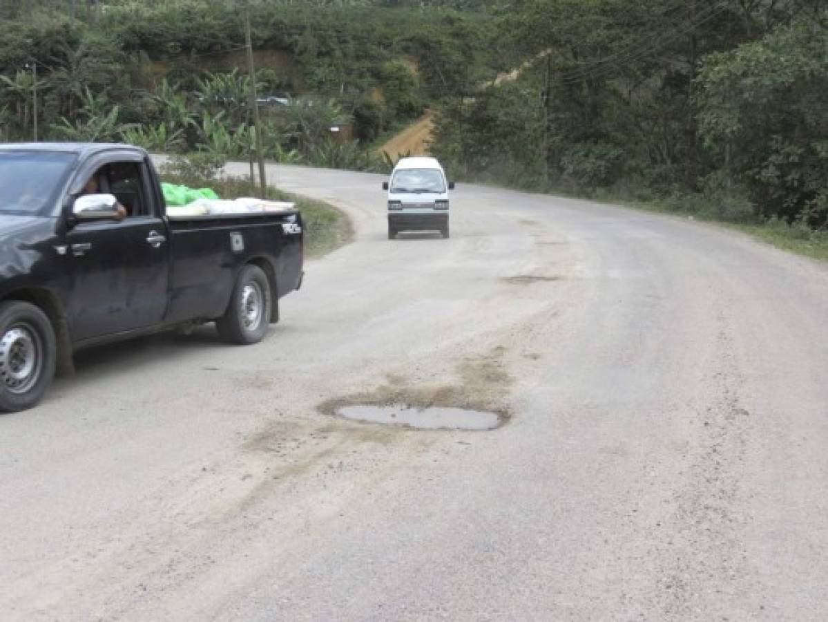 Desastrosa vía entre Marcala y La Paz