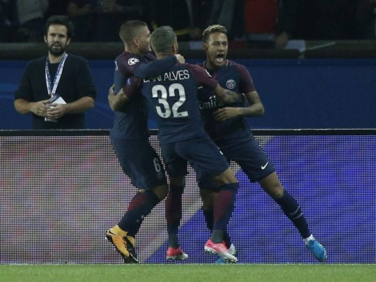 Con recital de Cavani, Mbappé y Neymar, el PSG derrotó 3-0 al Bayern Múnich en el Parque de los Príncipes