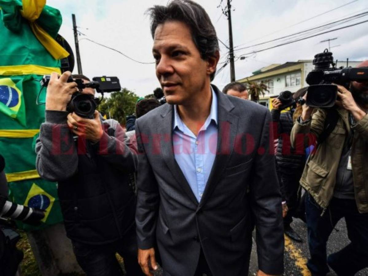 Justicia brasileña niega más plazo para reemplazar la candidatura de Lula