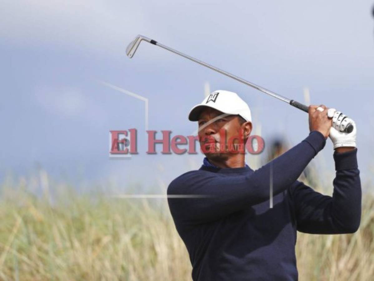 Tiger Woods quema los últimos cartuchos en Abierto Británico