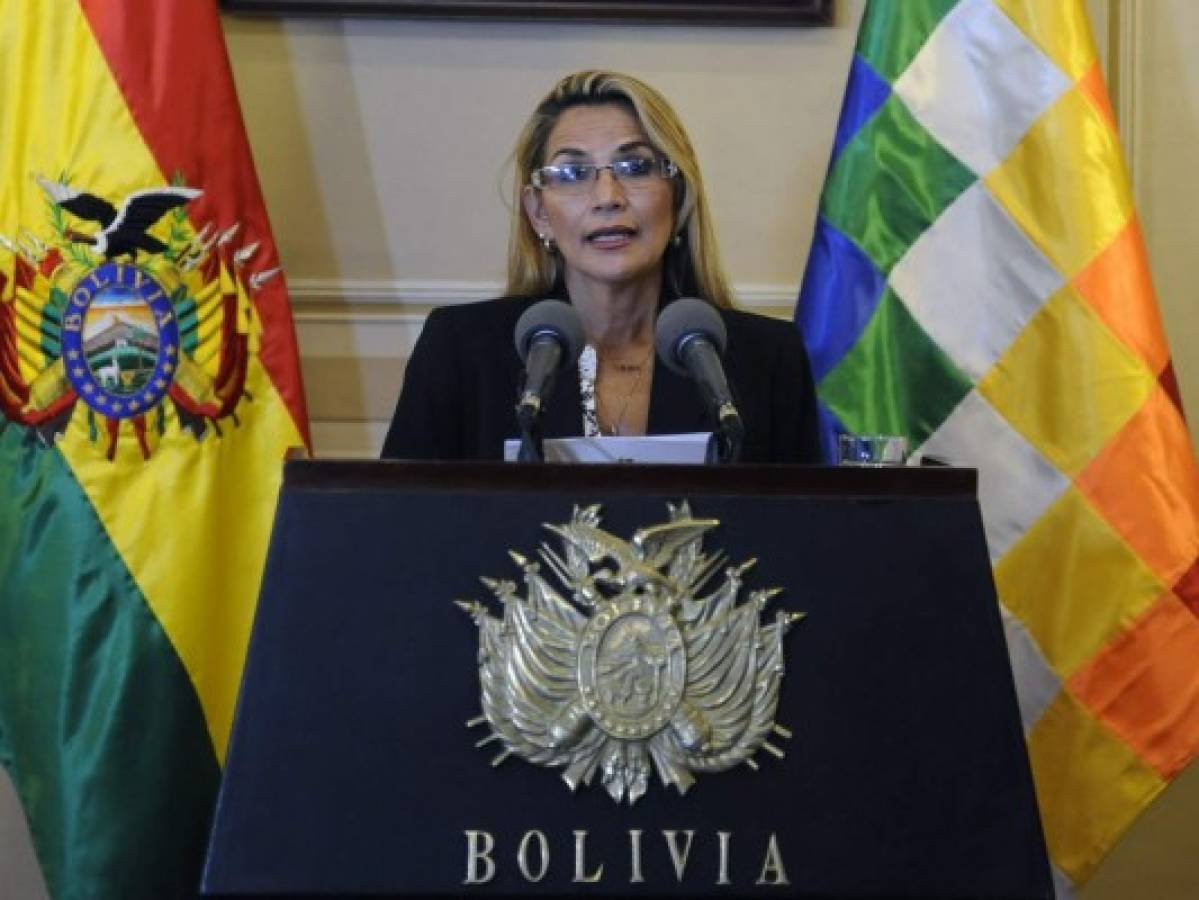 EEUU reconoce a Jeanine Áñez como presidenta interina de Bolivia