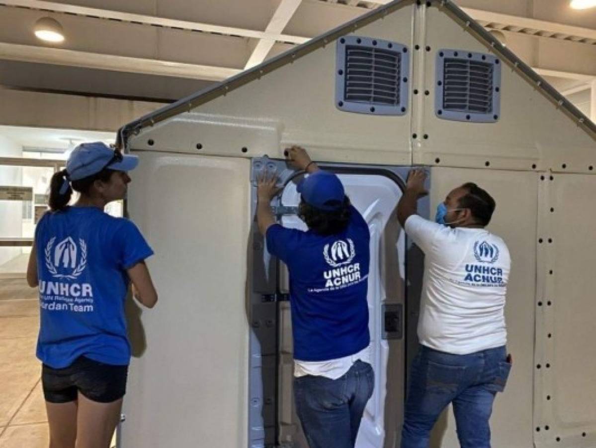 Instalarán casas prefabricadas para migrantes y refugiados en México
