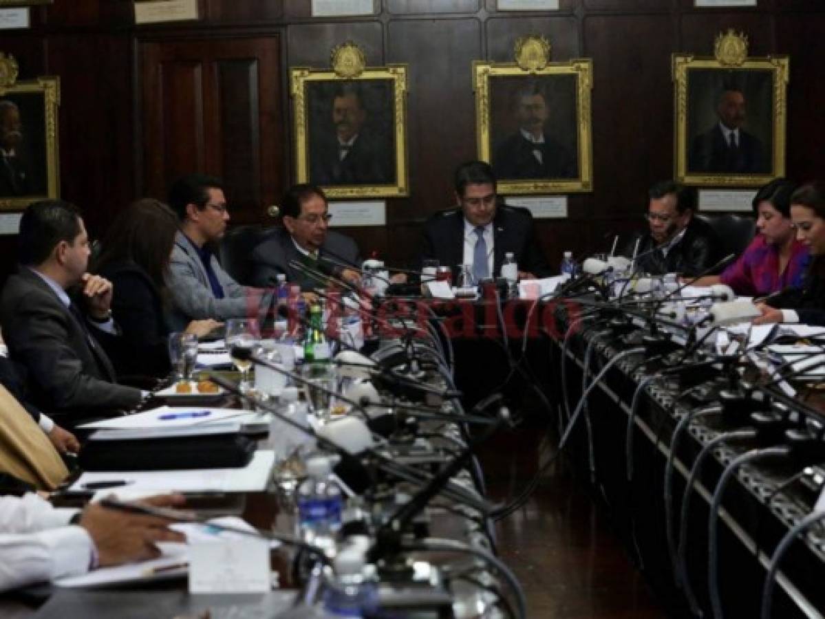 Integran comisión de transición para dar paso a nueva gestión