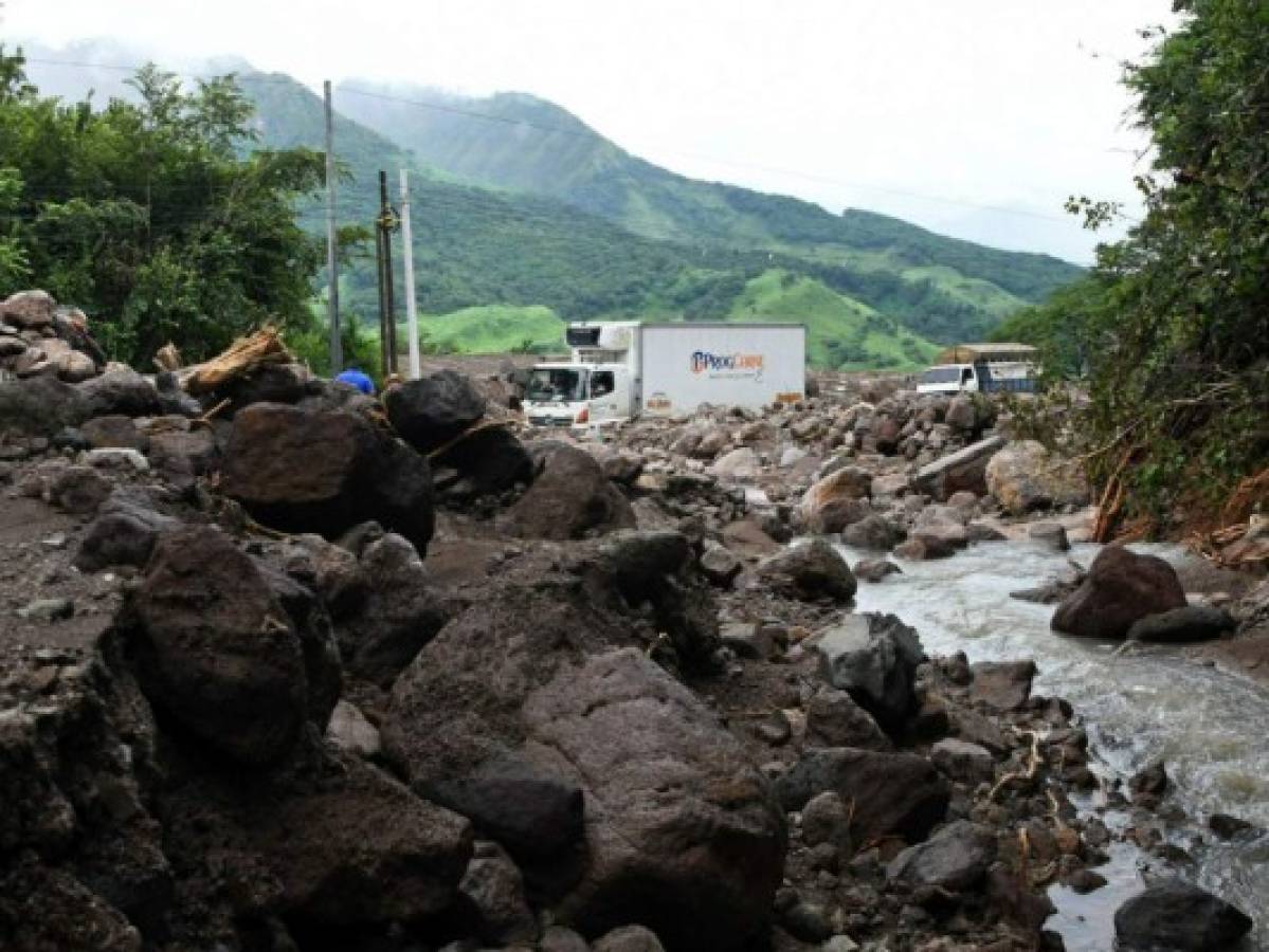 Huracán Nate avanza hacia EEUU tras sembrar muerte en Centroamérica