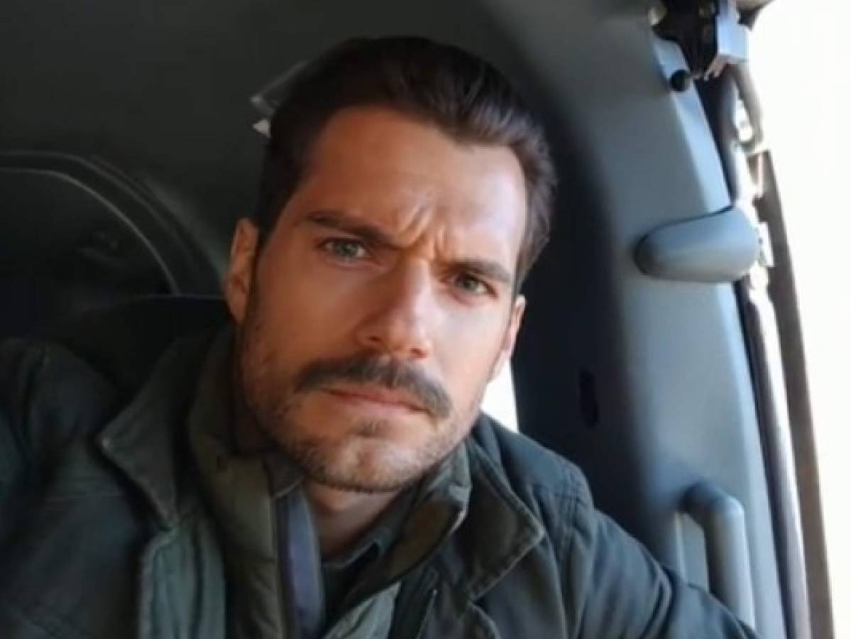 Henry Cavill, protagonista de Superman, se despide de su bigote de la forma más ingeniosa