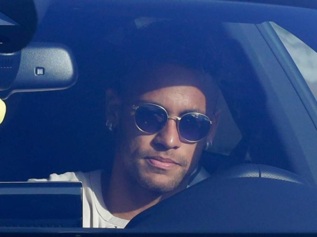 El Barcelona admite que Neymar quiere dejar el club