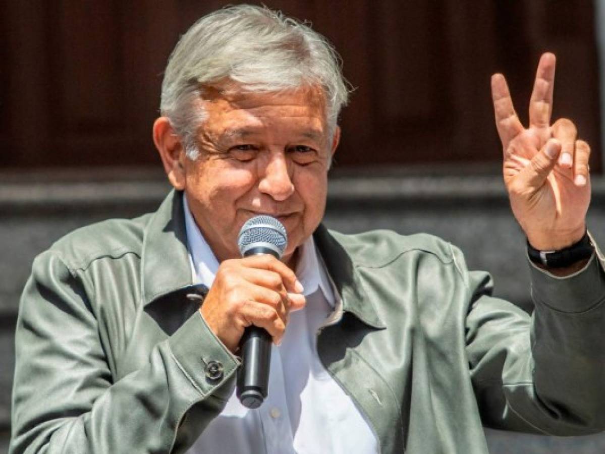 Fiscalía de México investiga fideicomiso promovido por López Obrador