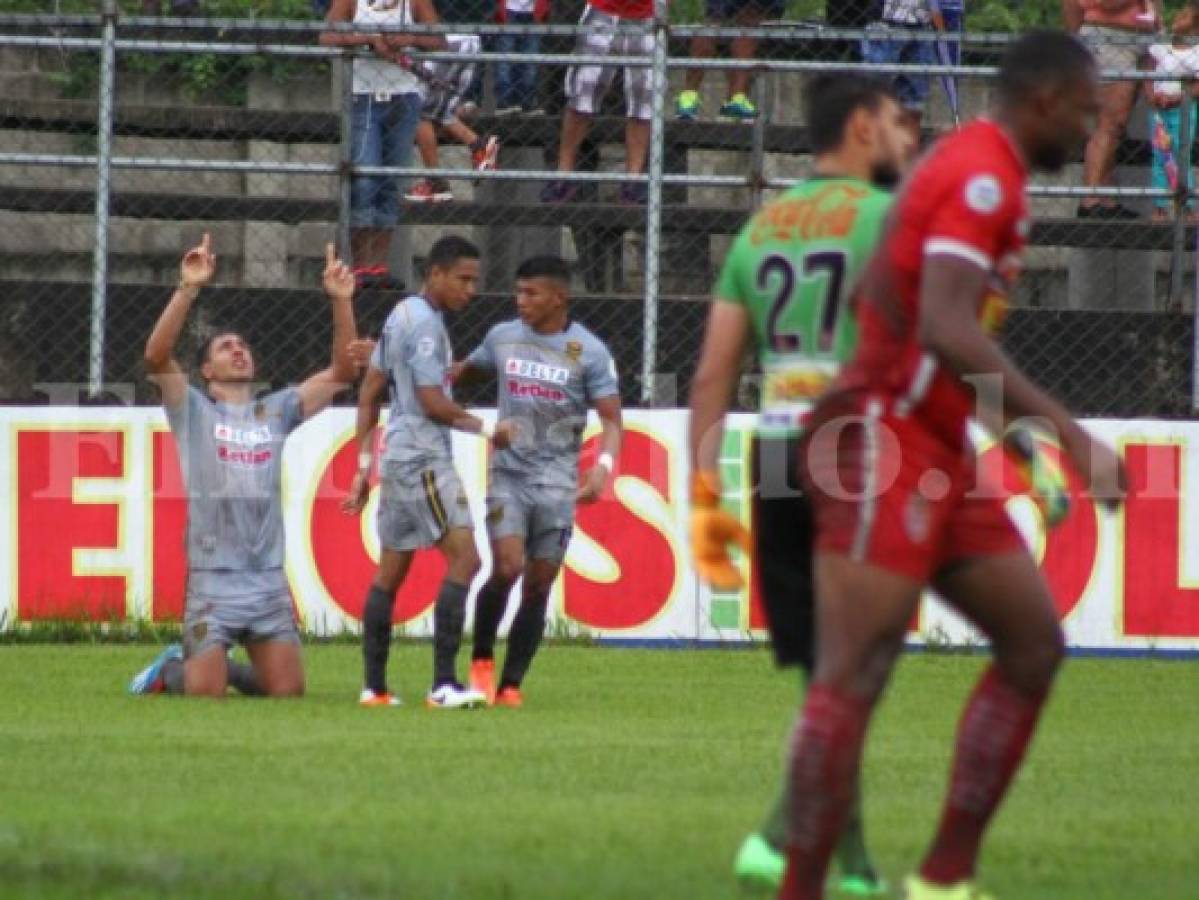 Mingo Salazar desmiente llamadas de Olimpia y Motagua para el próximo torneo