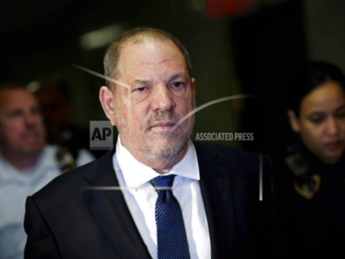 Demanda acusa a Weinstein de abusar de modelo de 16 años