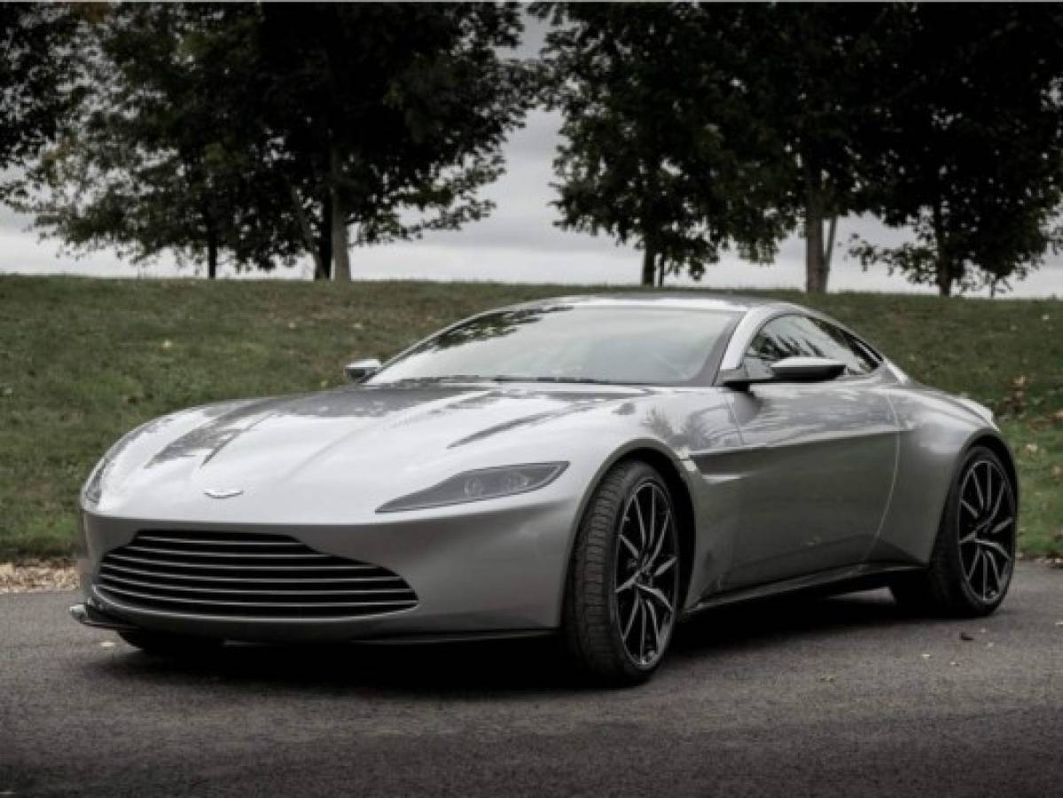 El Aston Martin de la película Spectre de James Bond, se vendió por $ 3.5 millones