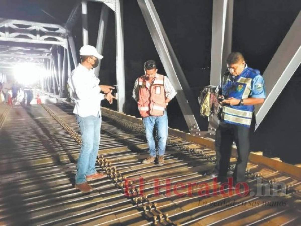 Reinician trabajos en puente de hierro de Nacaome, Valle