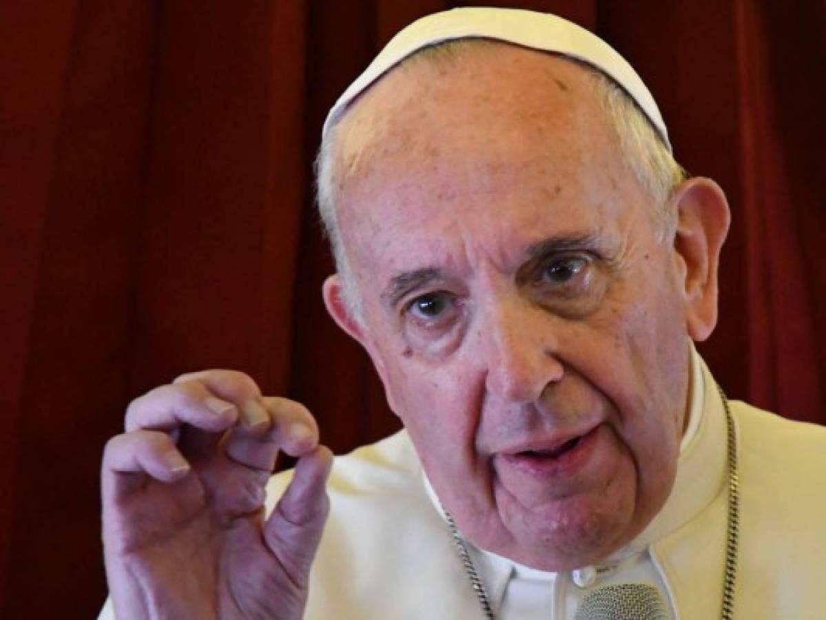 El papa Francisco advierte a los jóvenes sobre Internet, sexualidad y machismo
