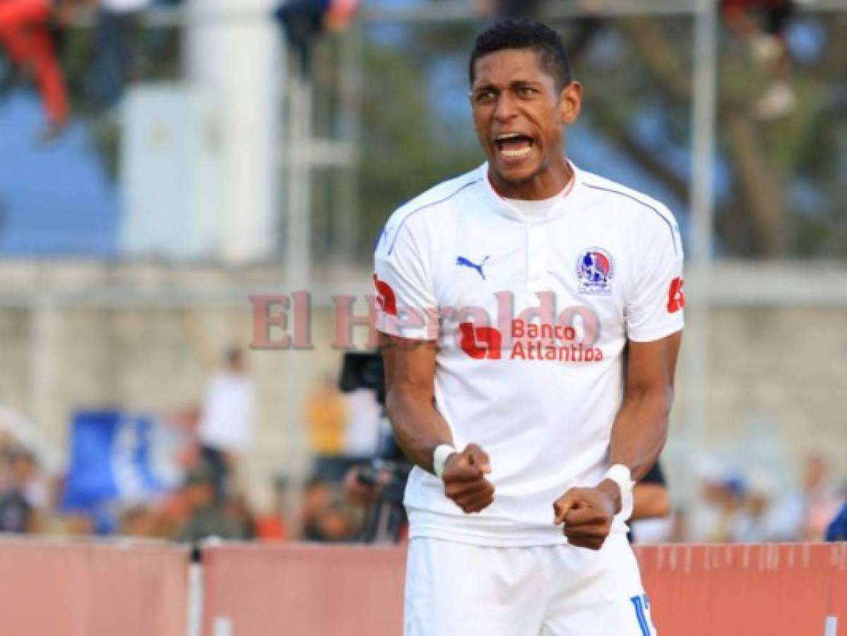 Carlo Costly retornó a los entrenamientos del Olimpia   