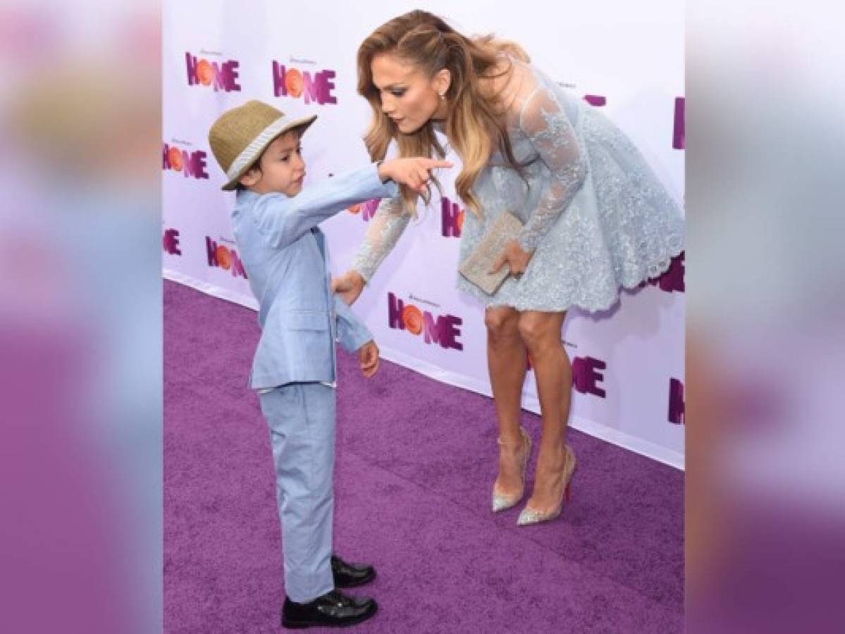 La tierna pregunta del hijo de JLo a la cantante: '¿Mami, por qué no te pones pantalones en tu show?”