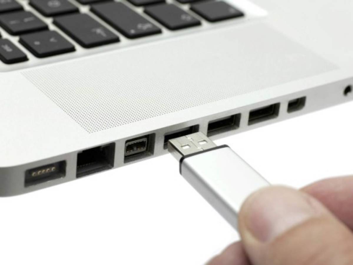 ¿Es necesario expulsar la USB antes de retirarla?