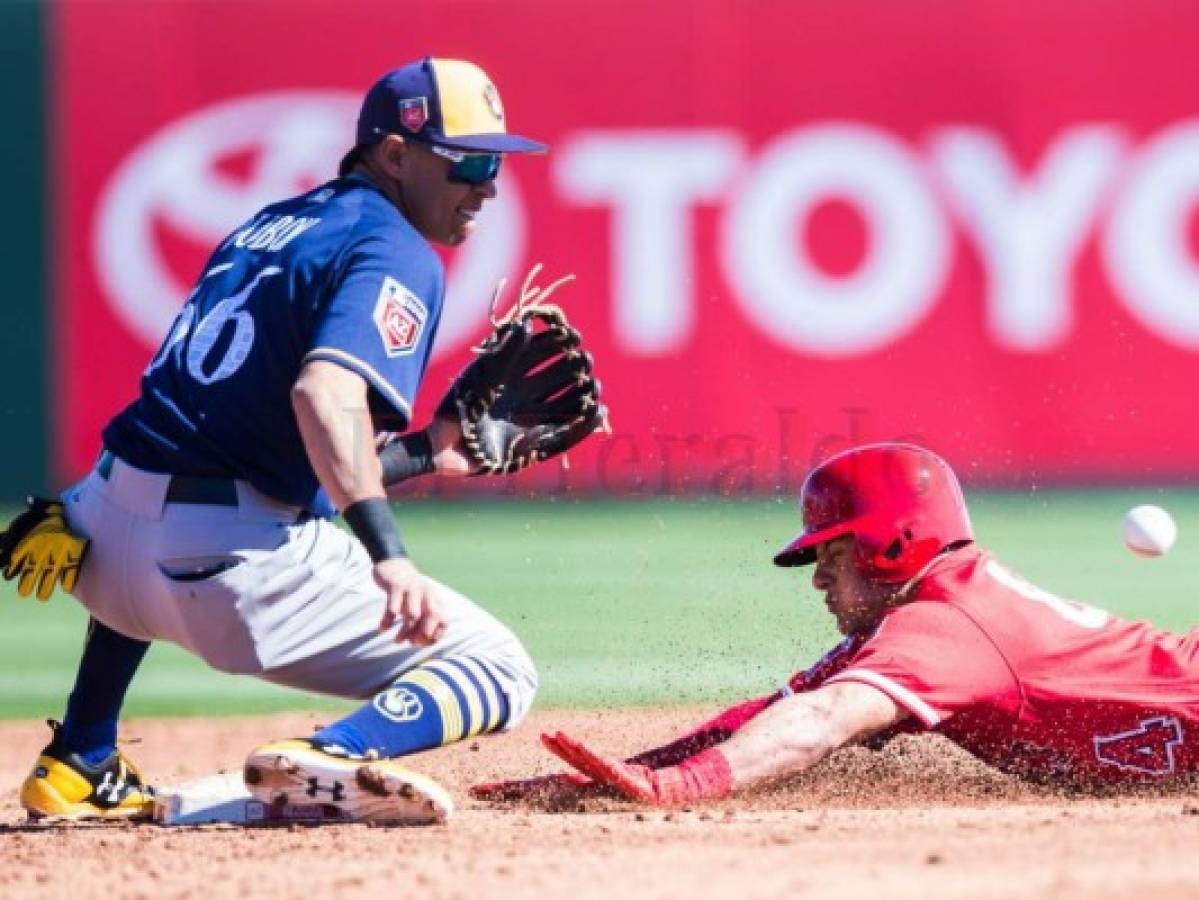 Mauricio Dubón: determinante en triunfo de los Brewers ante los Royals de Kansas City