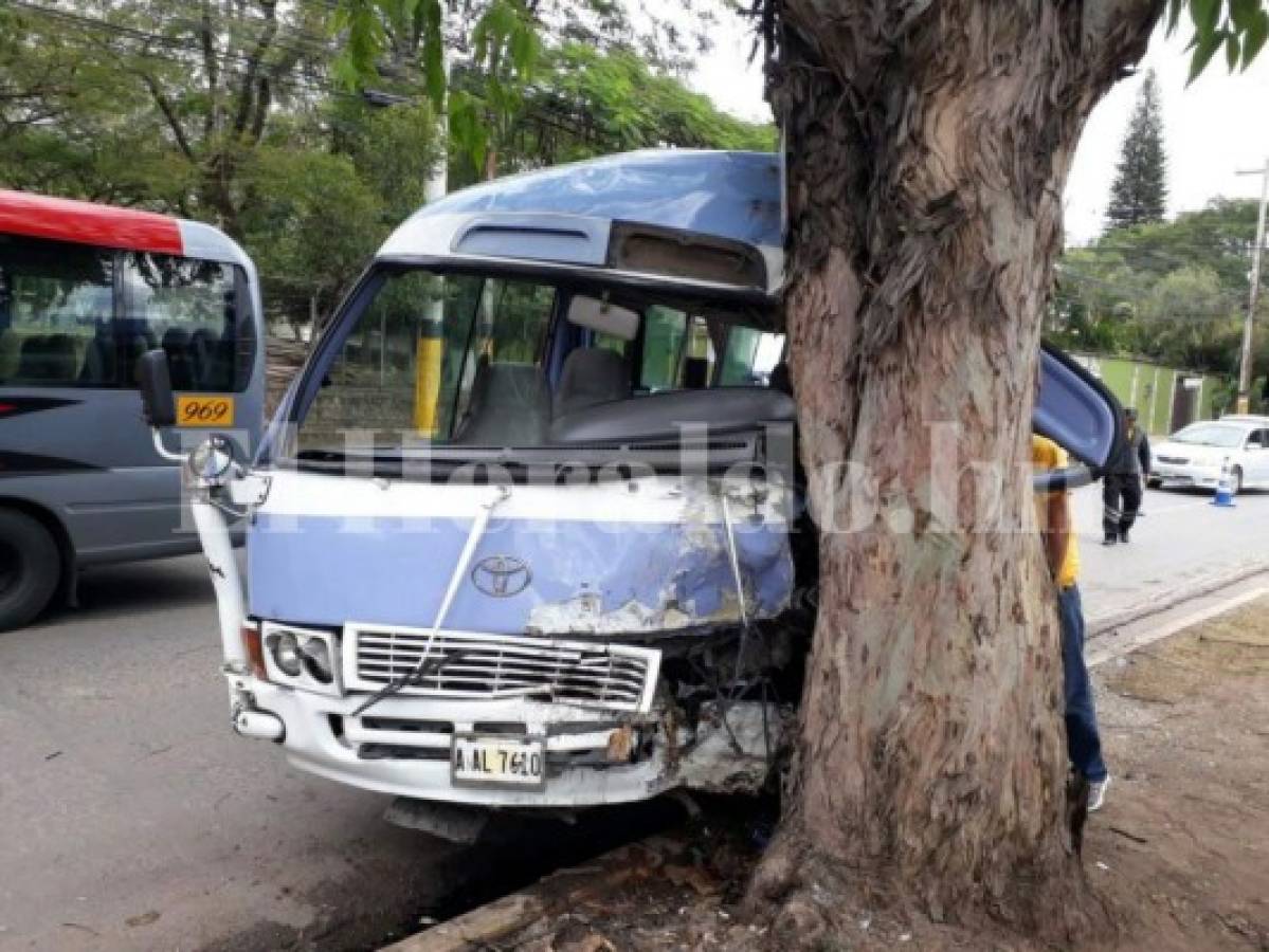 Seis personas heridas en accidente de autobús en el bulevar Los Próceres