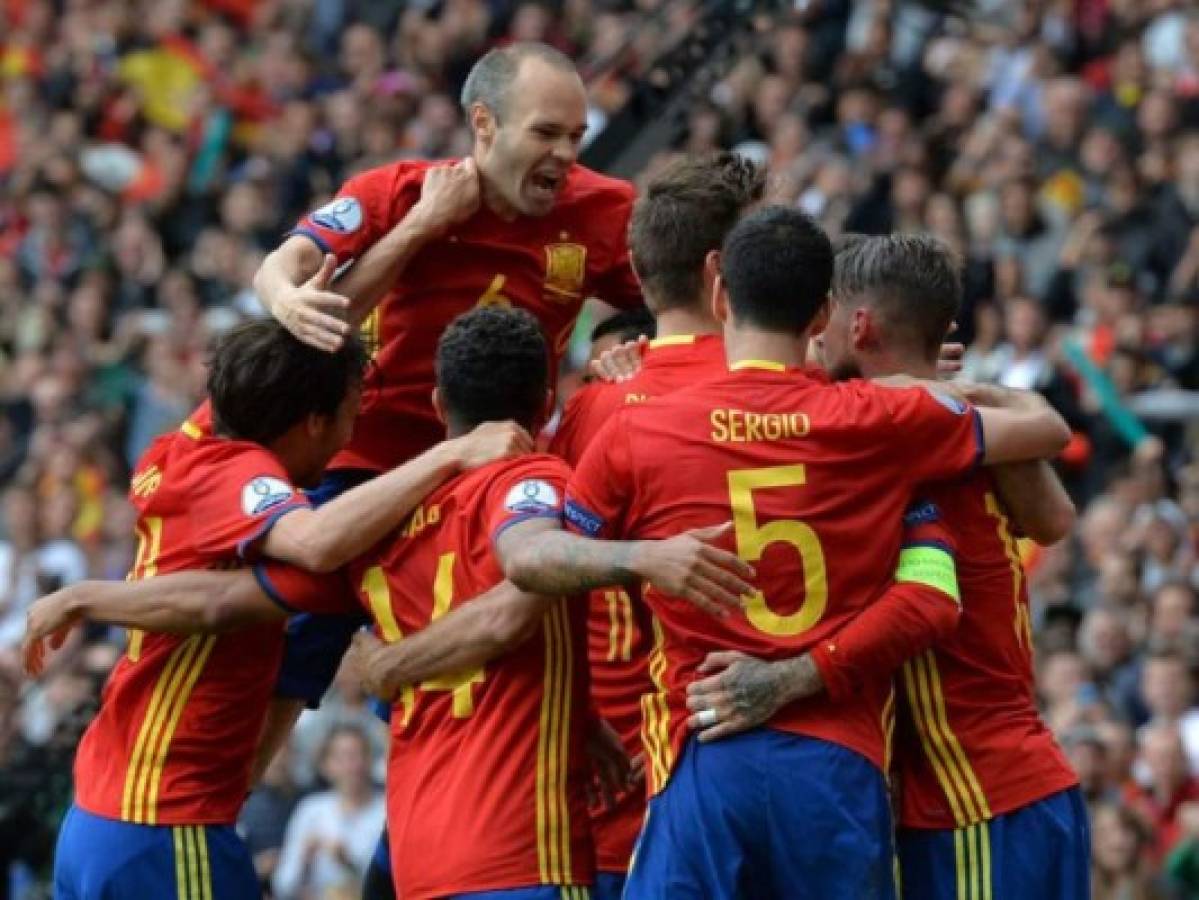 España contra Costa Rica y Rusia en amistosos en noviembre