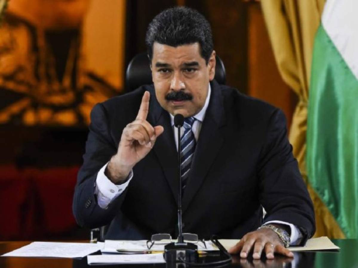 Maduro tilda a Pence de 'loco extremista' al negar que financie caravana migrante de hondureños