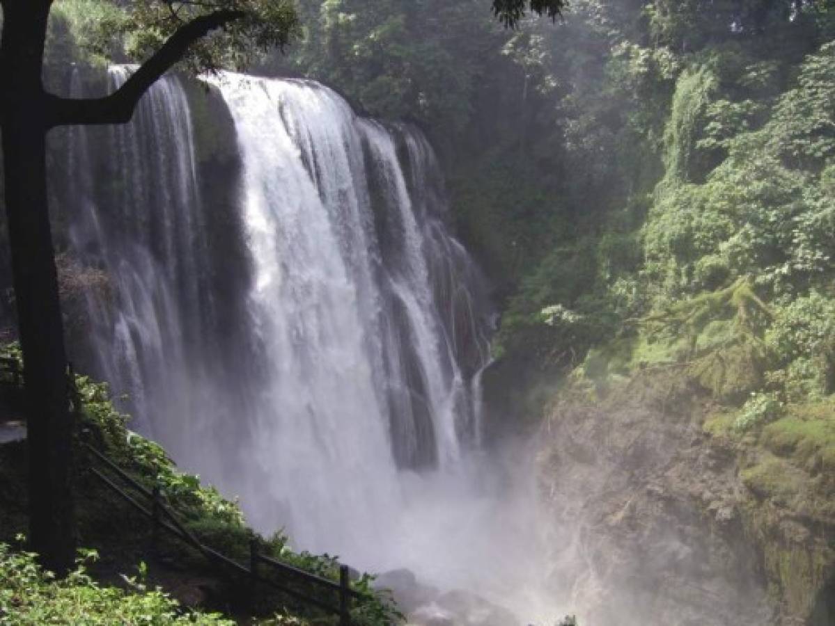 Pulhapanzak, torrente de aventura y belleza natural