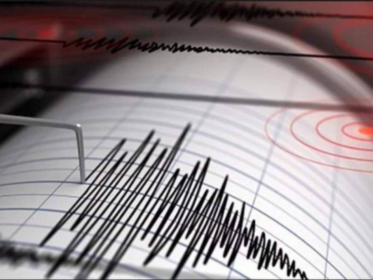 Fuerte sismo de magnitud 5.4 remece Honduras
