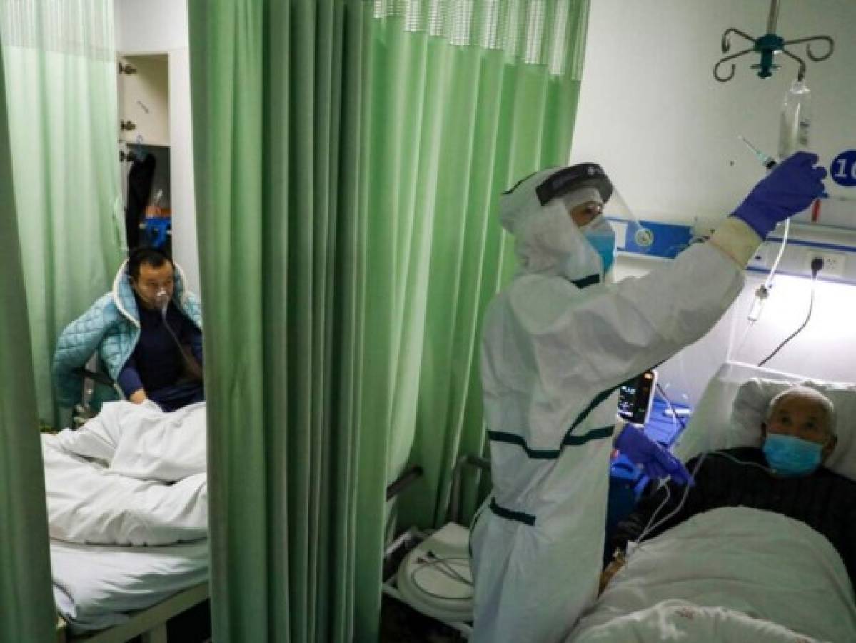 Coronavirus deja 908 muertos y más de 40,000 infectados en el mundo