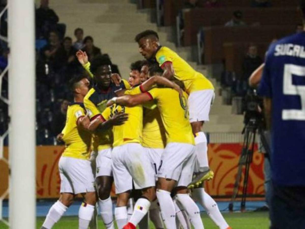 Ecuador desperdicia ventaja y un penal para empatar 1-1 con Japón