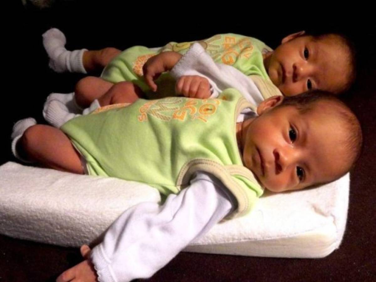 India: Mujer de 73 años de edad da a luz a gemelos