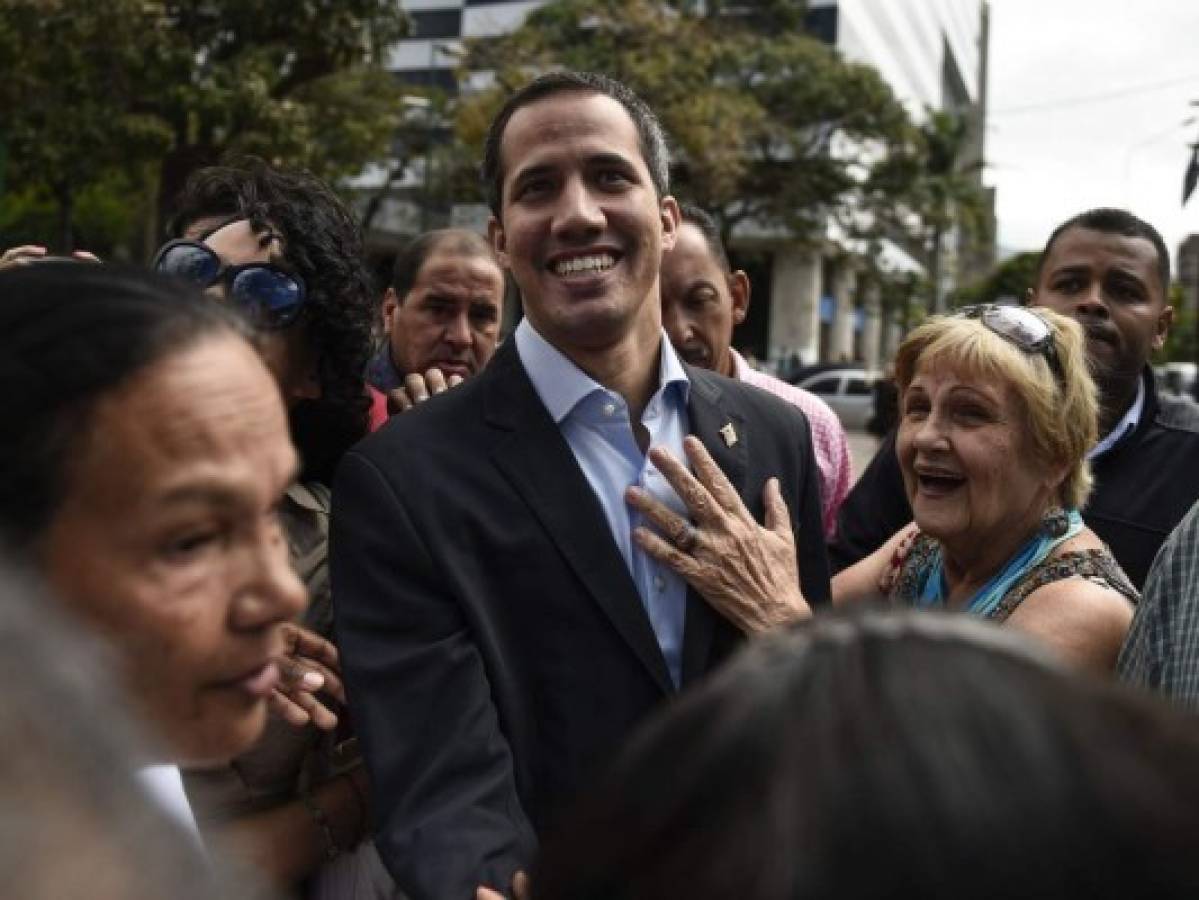 Juan Guaidó parte en caravana a la frontera con Colombia por ayuda humanitaria