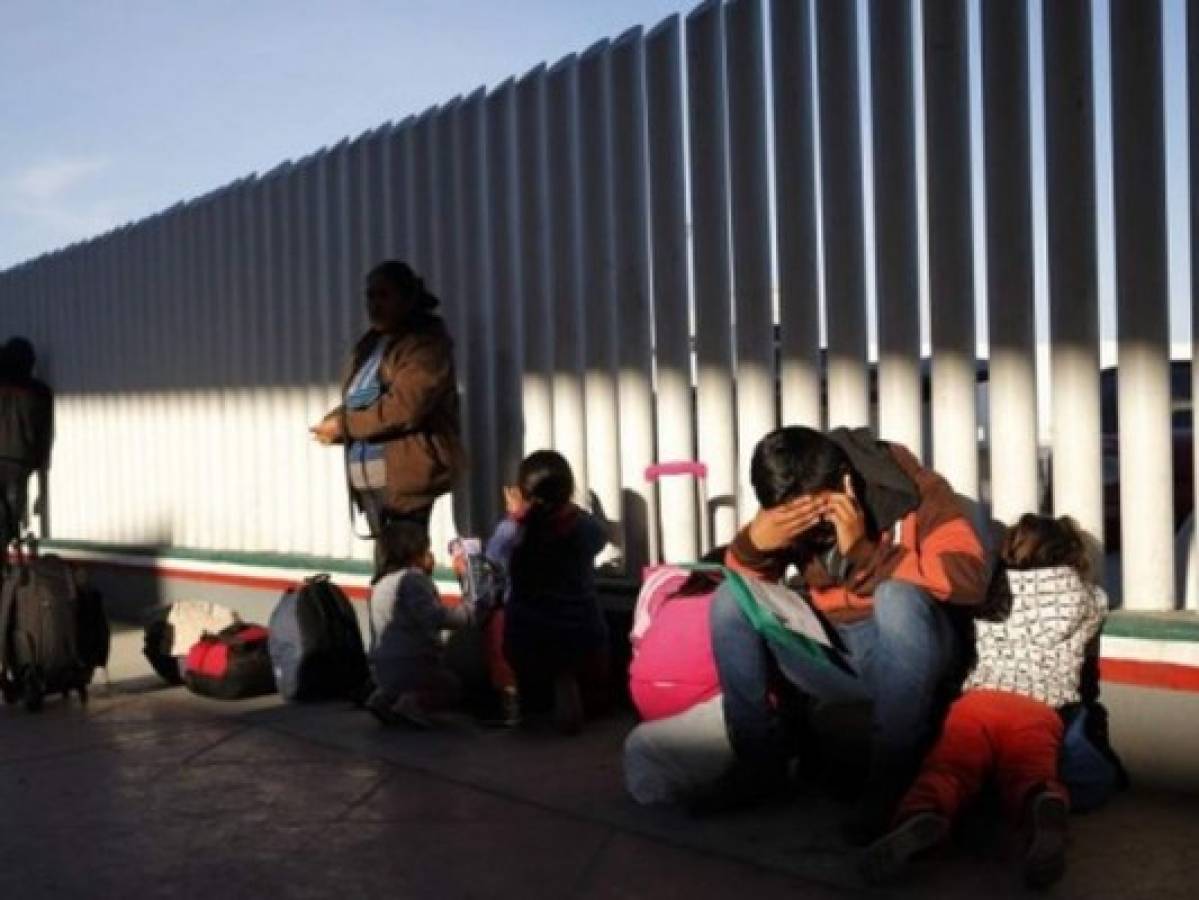Congreso de Estados Unidos aprueba 4,600 millones de dólares para atender migrantes en la frontera