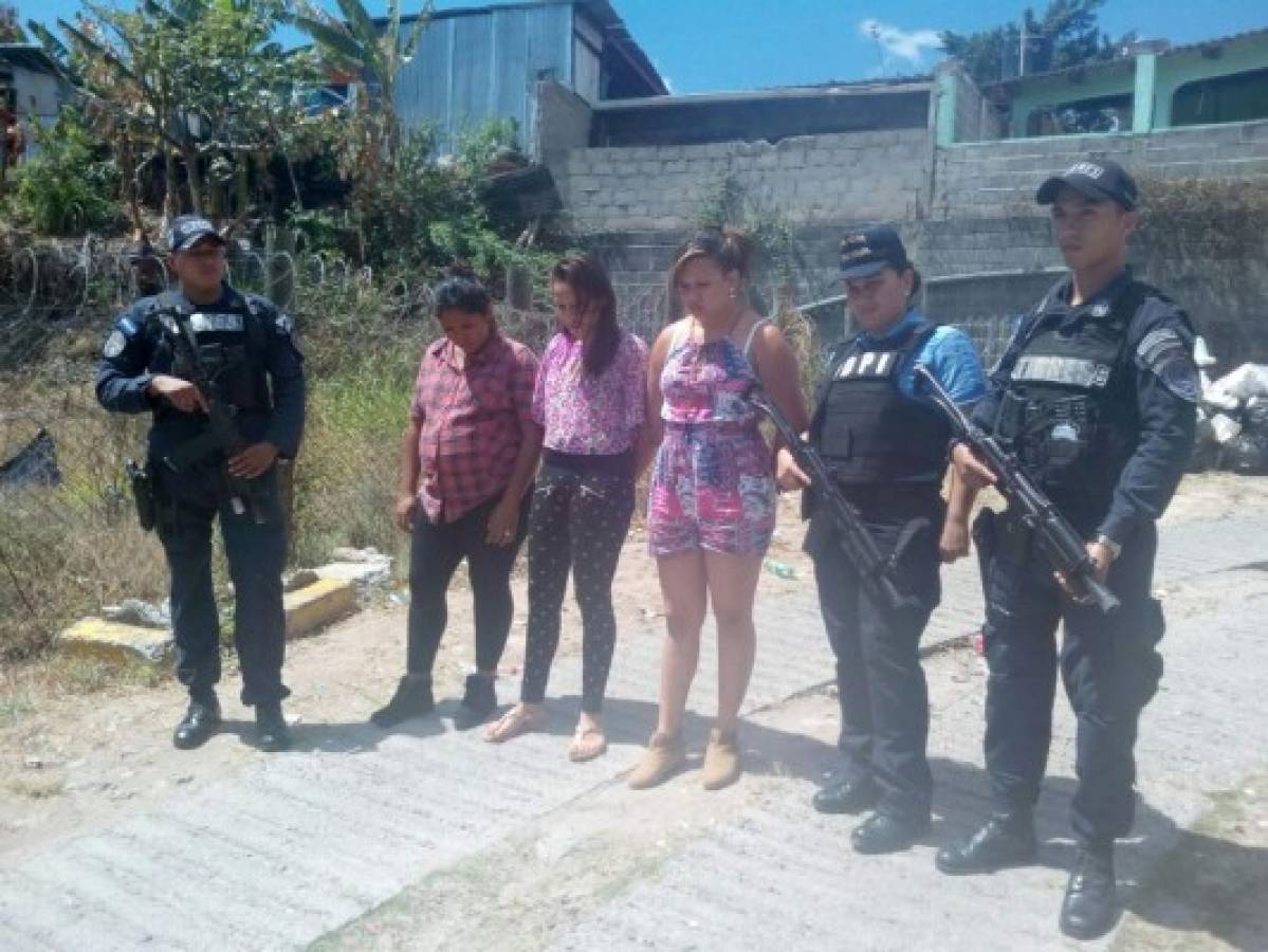 Capturan a tres supuestas pandilleras en la capital de Honduras