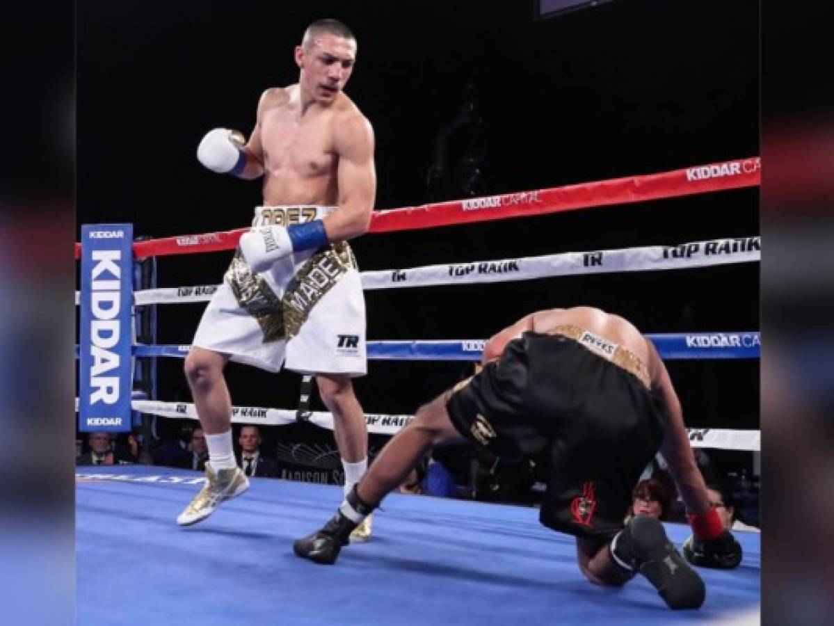 El boxeador hondureño Teófimo López ganó por nocaut ante el mexicano Daniel Bastien