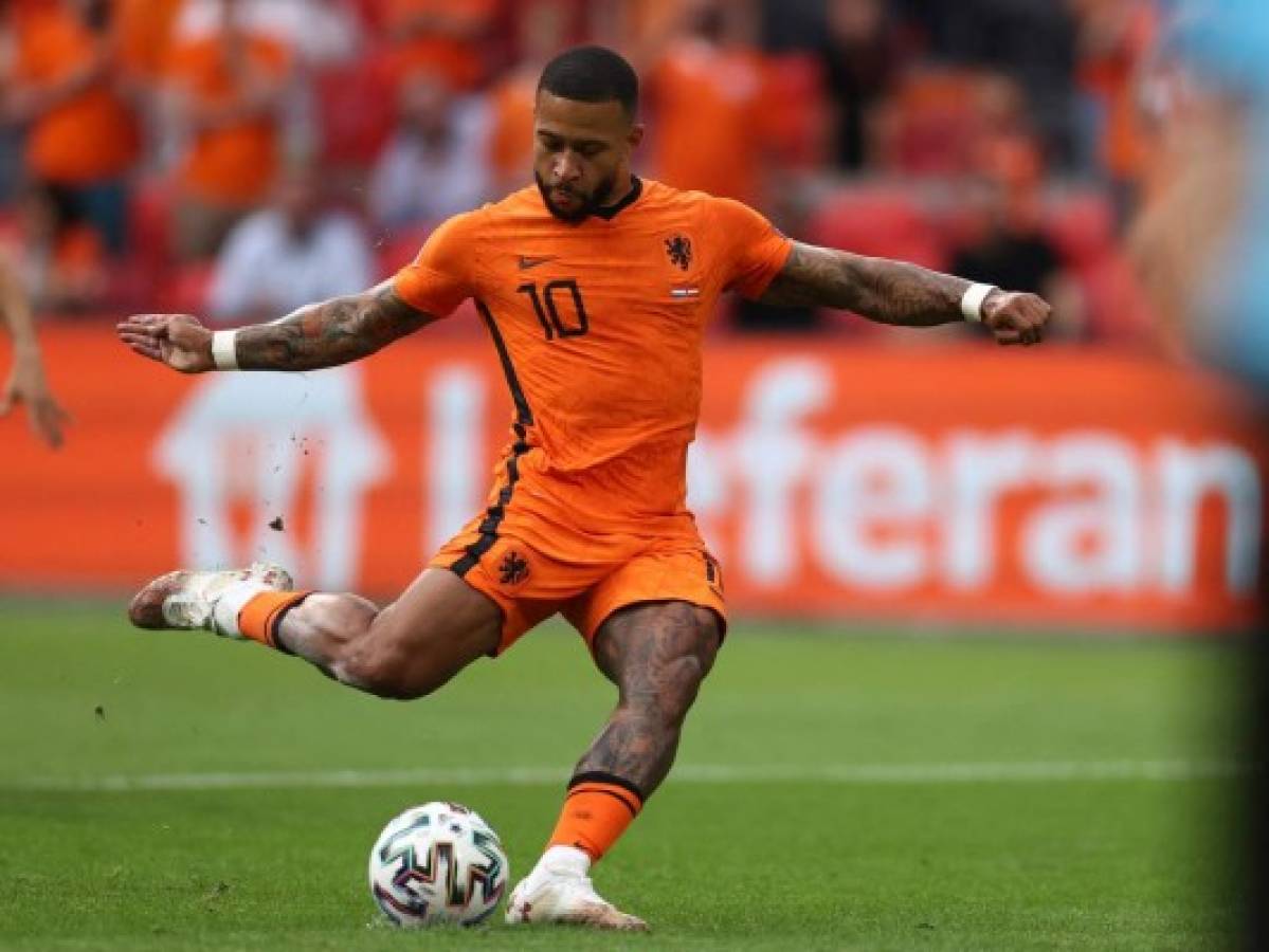 El Barcelona ficha al delantero holandés Memphis Depay hasta 2023