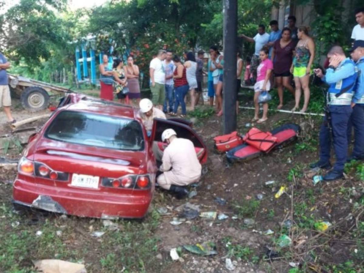 Dos personas muertas deja fatal accidente en Tela