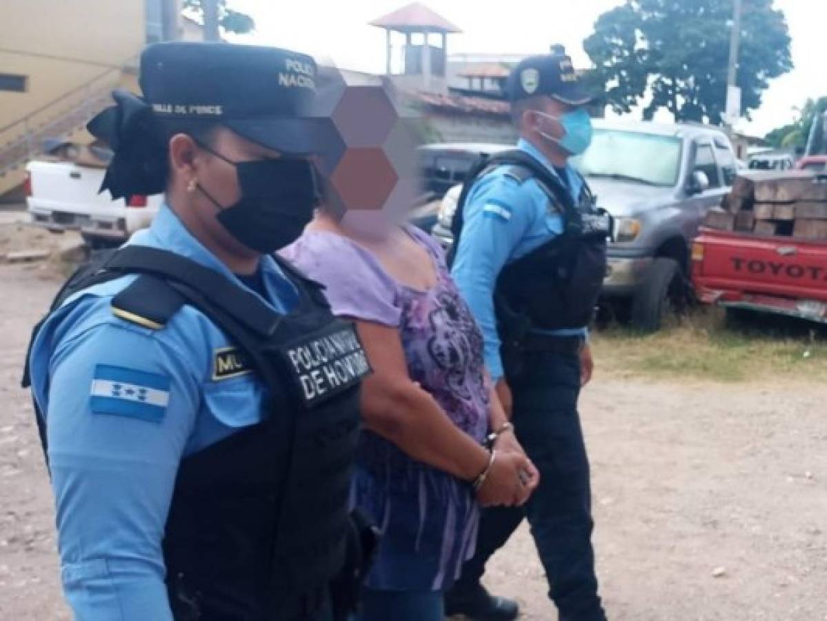 Capturan a mujer por la presunta violación de su nieta de 5 años