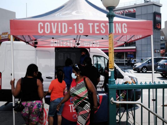 Nueva York paga 100 dólares a personas que se apliquen la vacuna contra el coronavirus