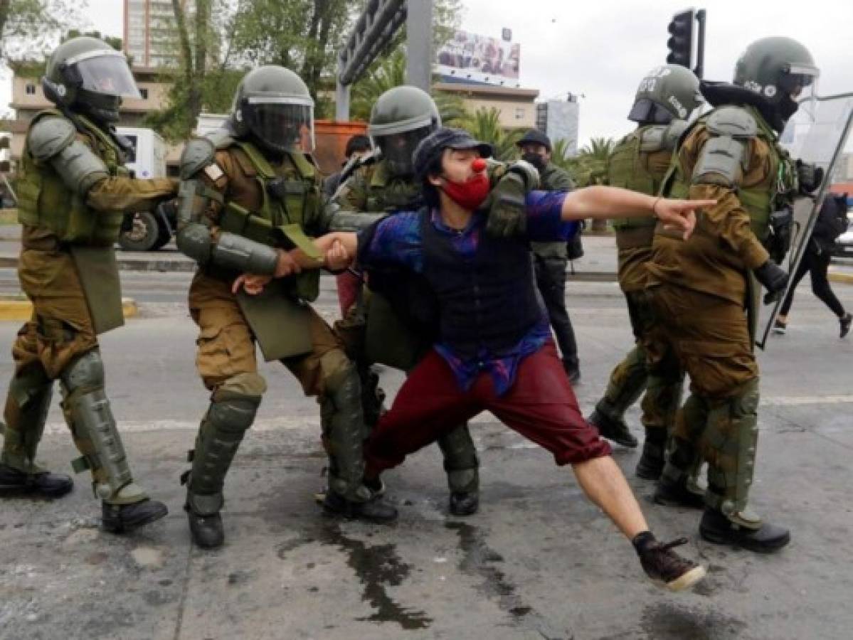 Arrestan a dos policías en Chile por muerte de un boliviano