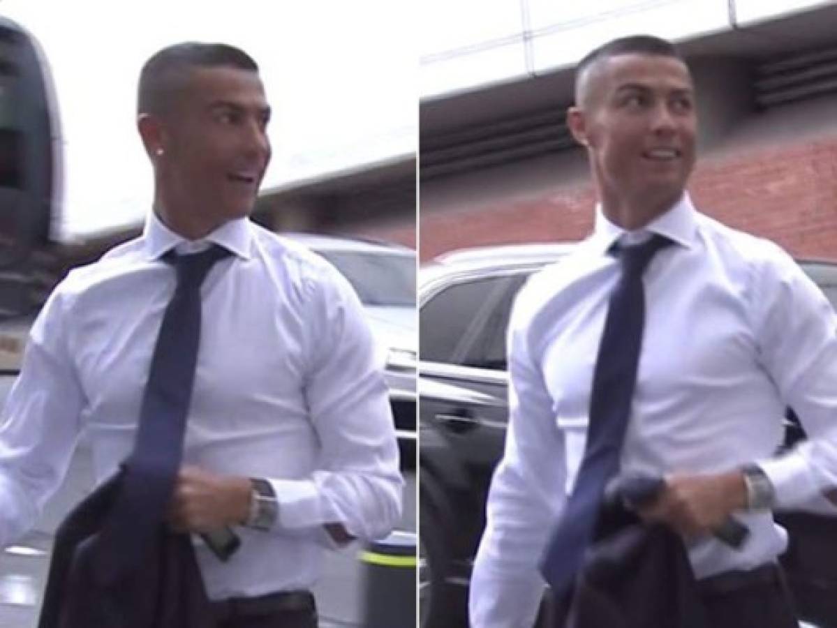 Cristiano Ronaldo celebra la obtención de la Champions League con nuevo look